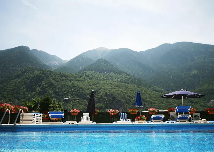 Hotel Pyrenees